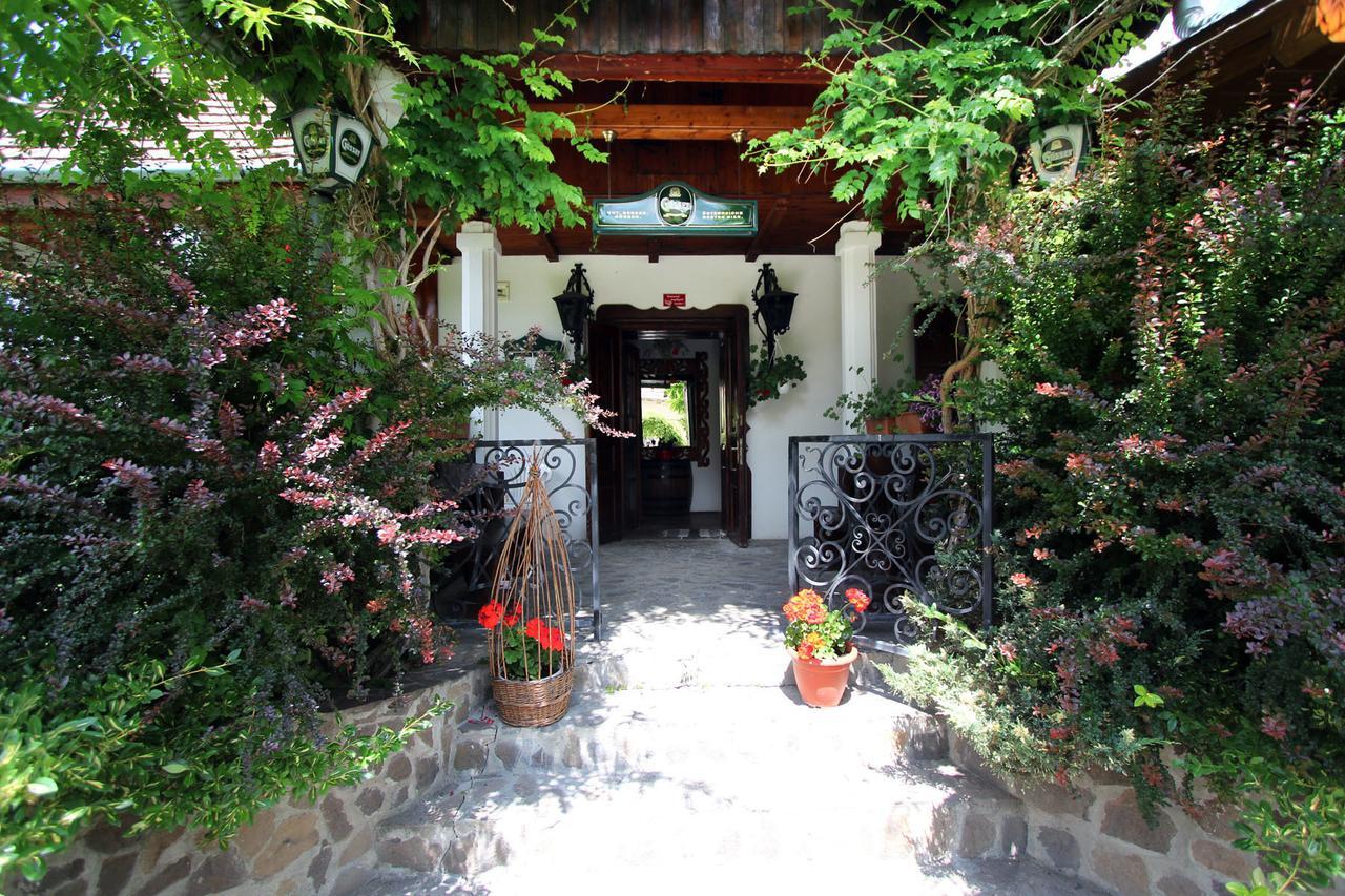 Felső Fogadó Felsőtold Exterior foto
